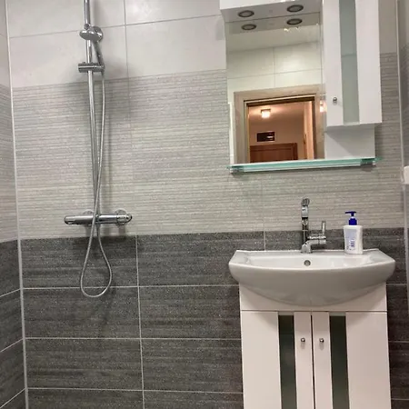 Apartman Victor's , With Private Parking