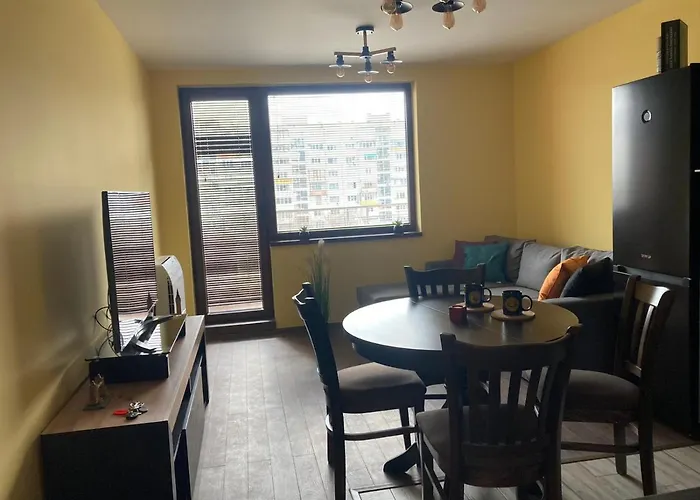 Victor's , With Private Parking