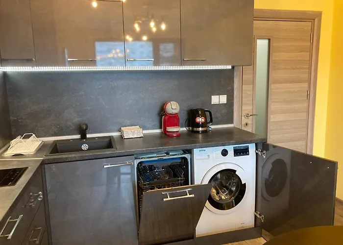 Victor's , With Private Parking Lejlighed Varna